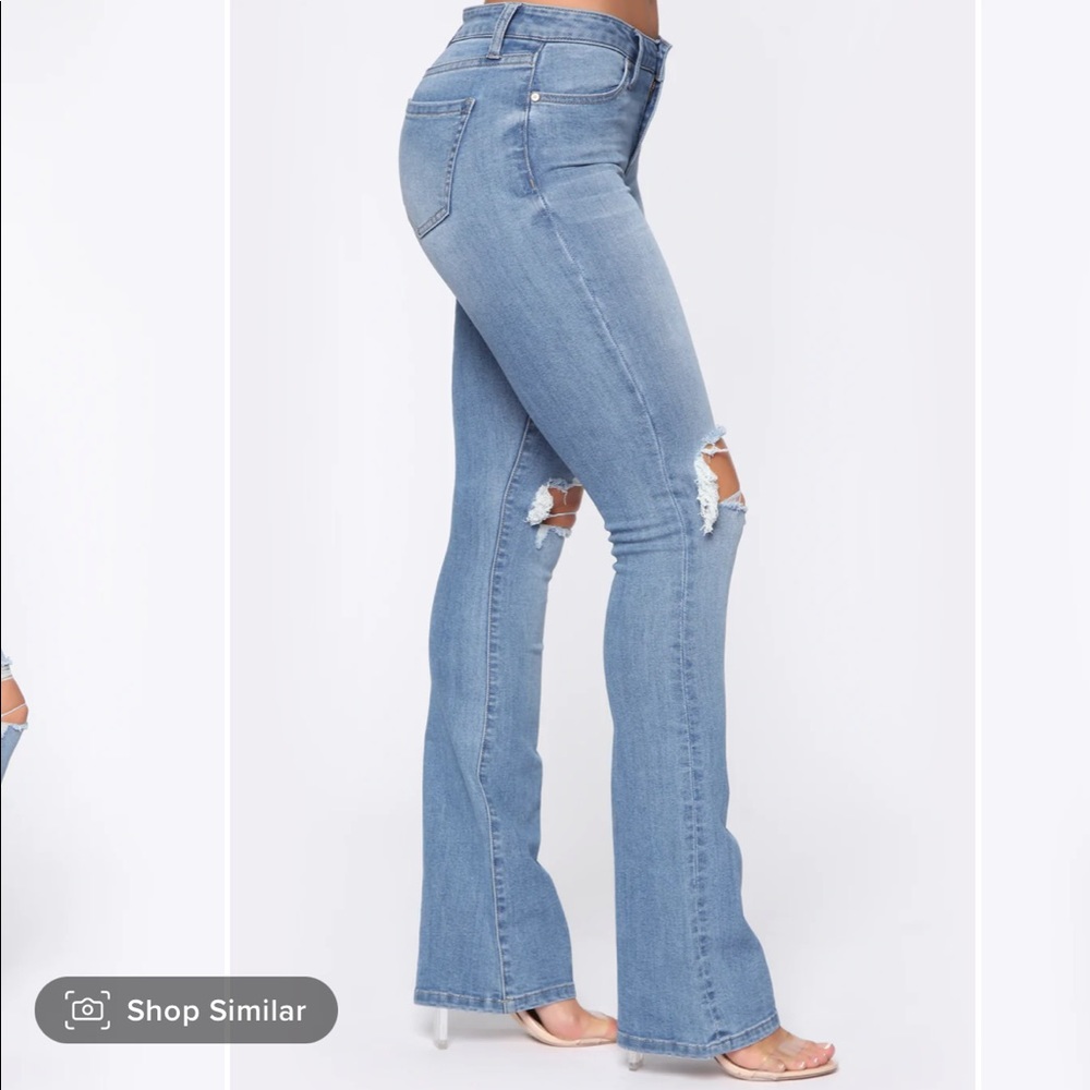 Fashion Nova “Jessie” mid rise distressed jean